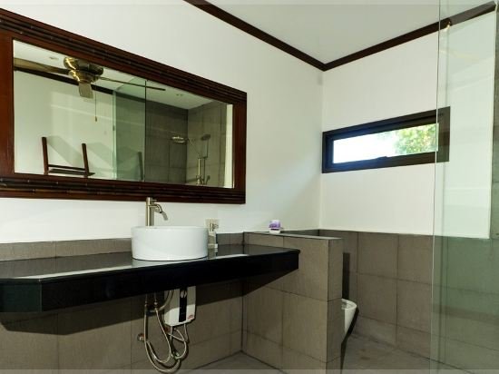 Самуи: 3 Bedroom Sea View Villa Bang Po