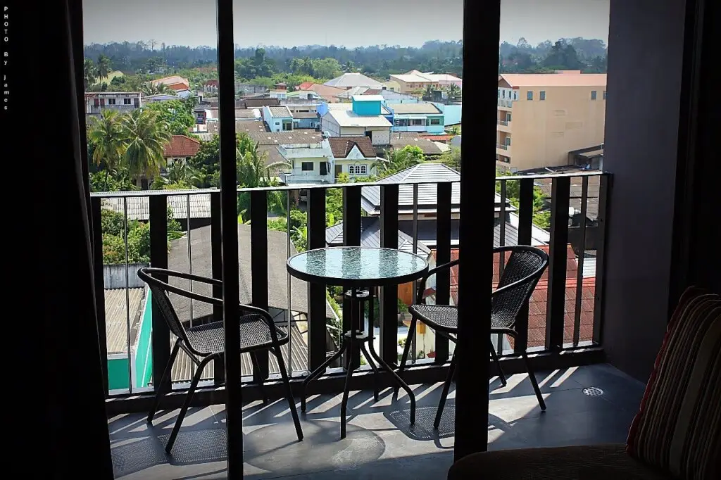 Патталунг: Merdelong Hotel