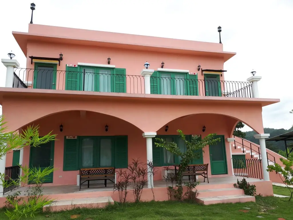 Дан-Макхам-Тиа: Rak Na Suan Pueng Resort