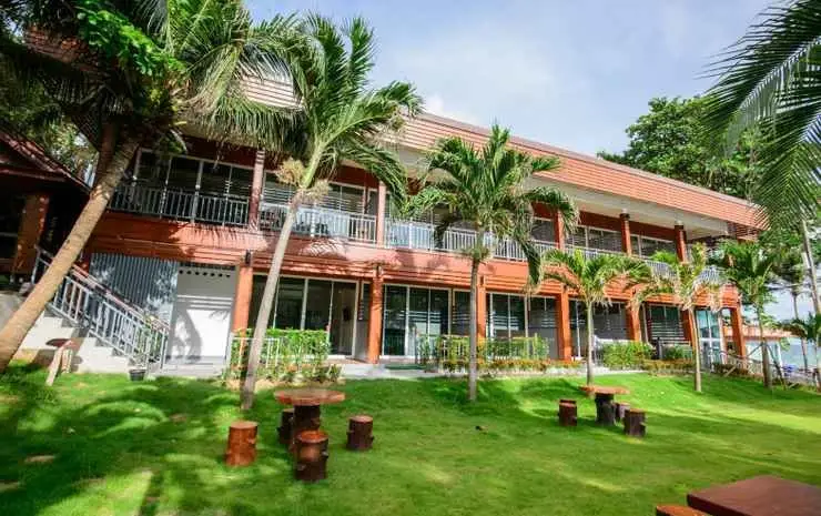 Районг: Baansuan Aokhai Beach Rayong