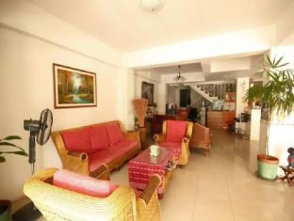 Хуахин: Baan Permchan Guesthouse