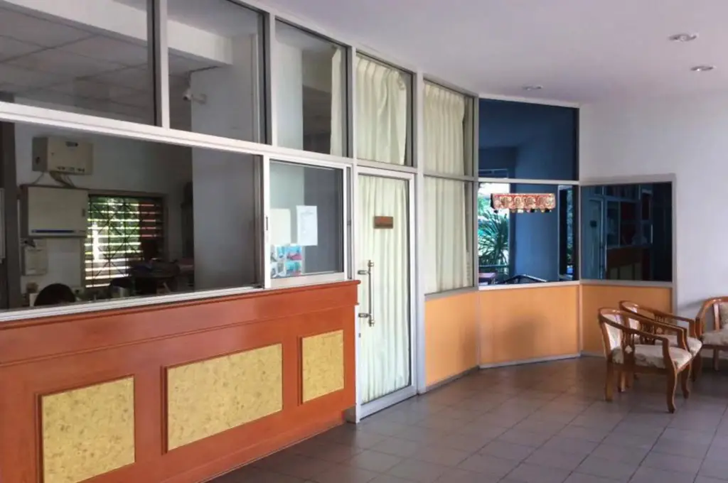 Хатъяй: C.S. Apartment Hat Yai