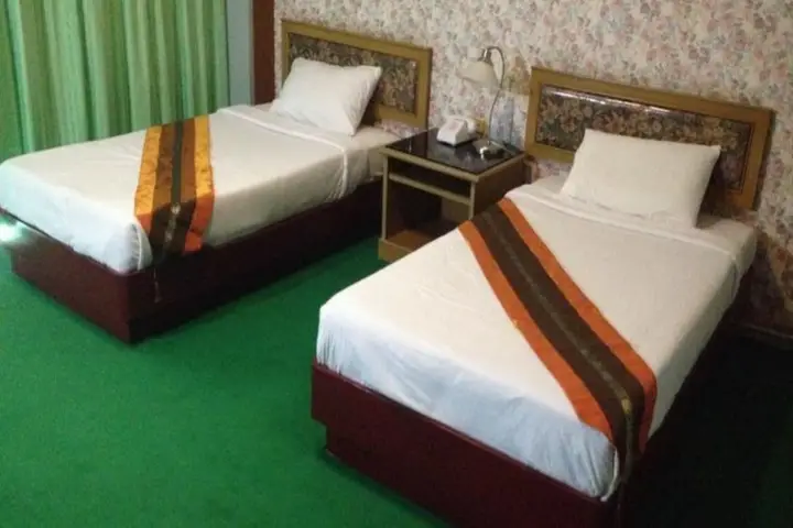 Хатъяй: Chao Phya Grand Hotel