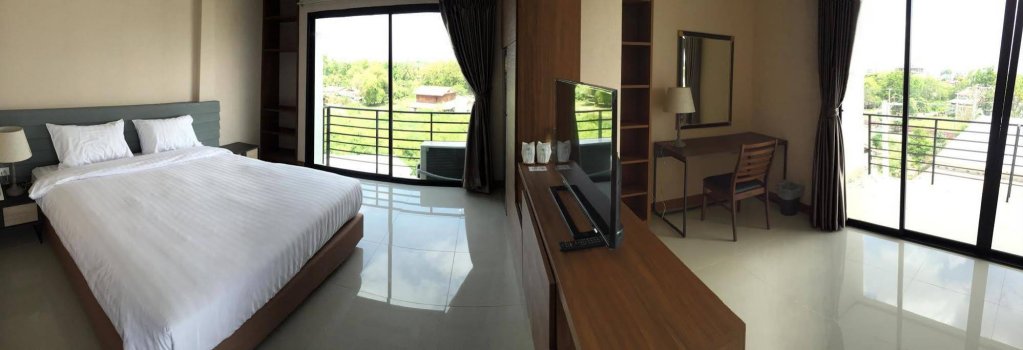 Пхичит: The Nest Hotel Phichit