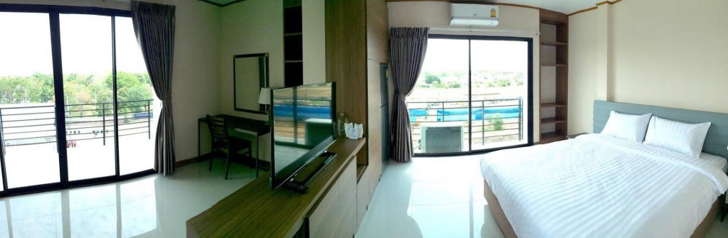 Пхичит: The Nest Hotel Phichit