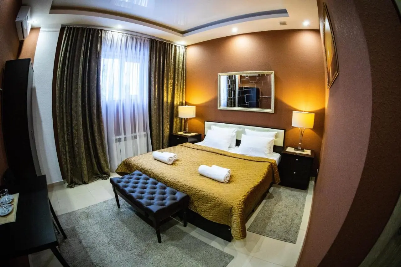 Ростов-на-Дону: Hotel Mone