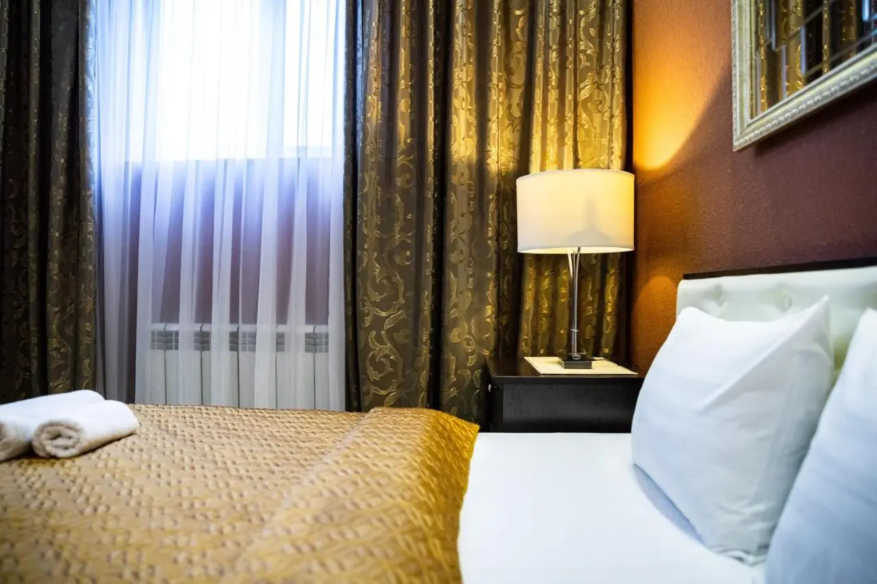Ростов-на-Дону: Hotel Mone