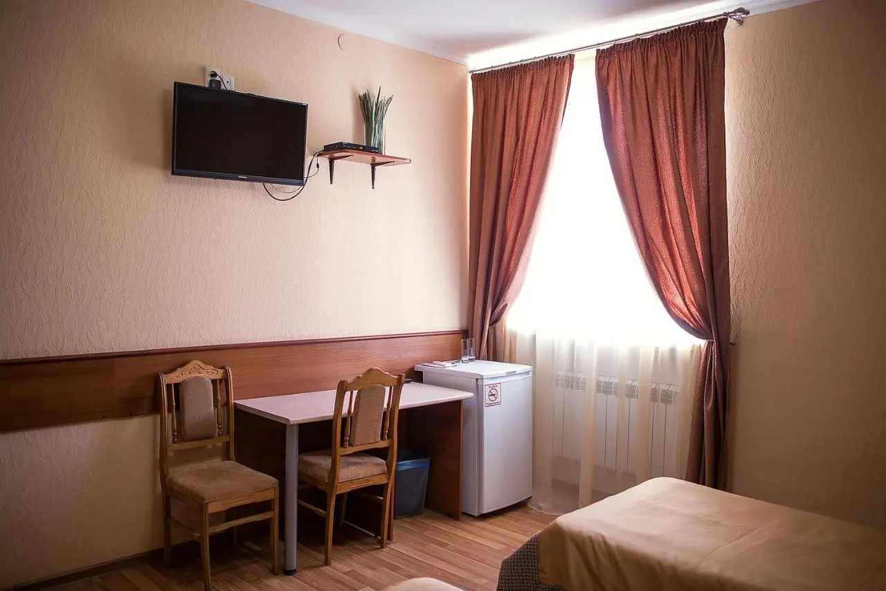 Каменск-Шахтинский: Hotel 7 Ogney