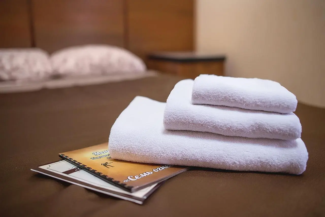 Каменск-Шахтинский: Hotel 7 Ogney