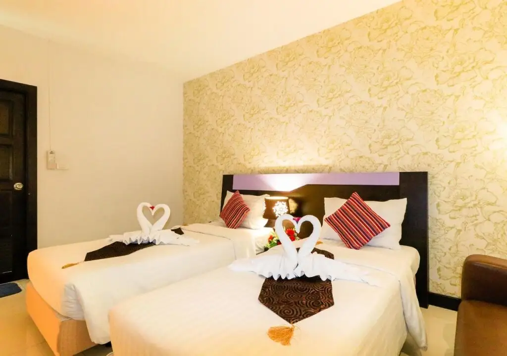 Хатъяй: G2 Hotel Group
