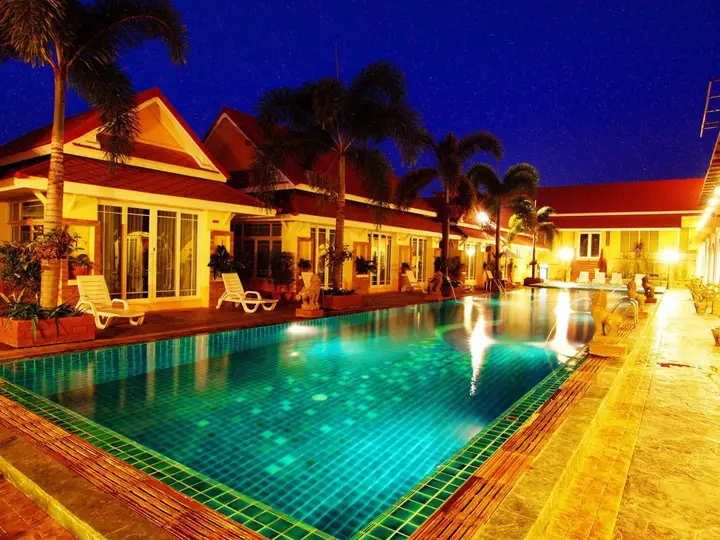 Хуахин: D Varee Xpress Hillside Hua Hin