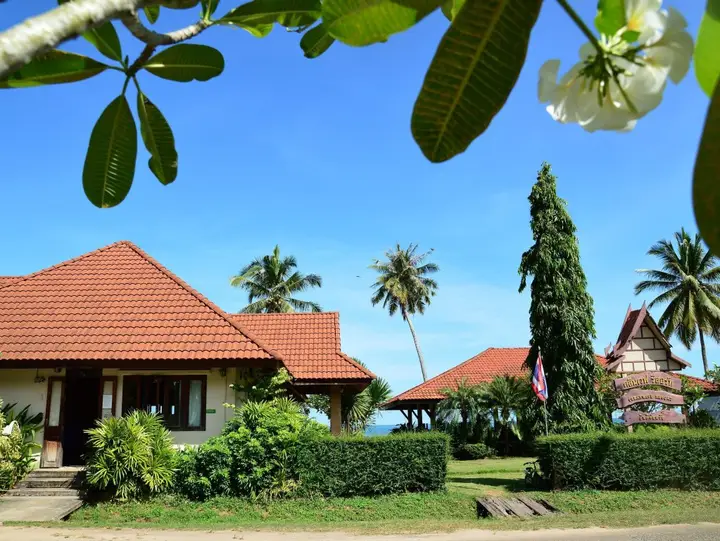 Сафли: Clean Wave Resort