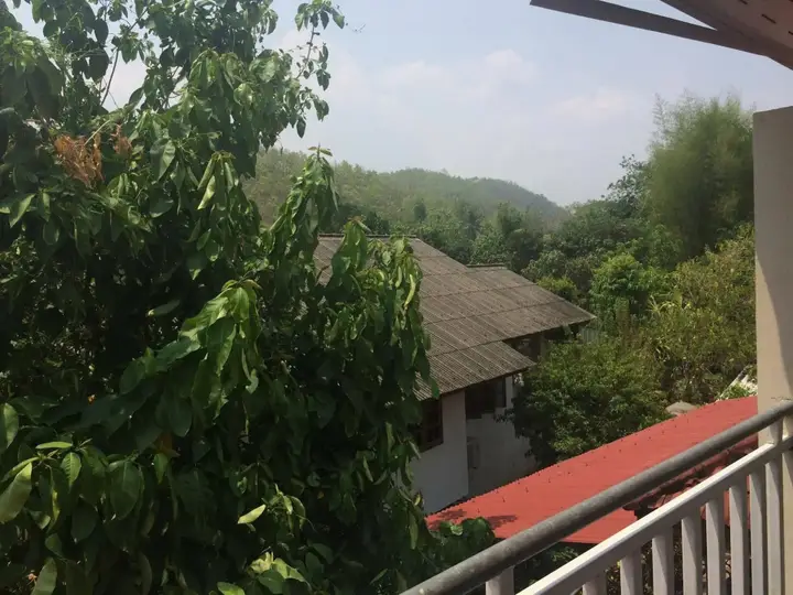 Мэхонгсон: Pornpong House