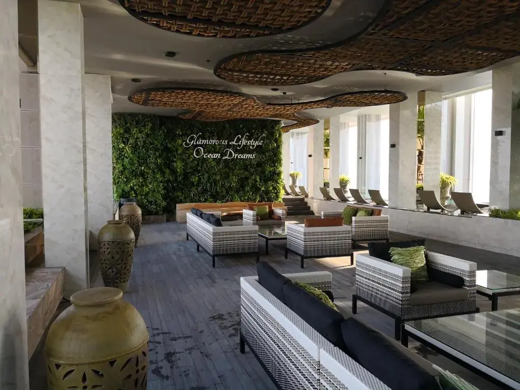 Паттайя: The Riviera Wongamat Hong Apartment