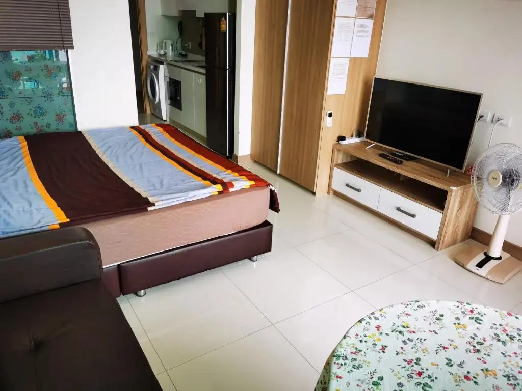 Паттайя: The Riviera Wongamat Hong Apartment