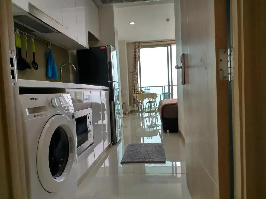 Паттайя: The Riviera Wongamat Hong Apartment