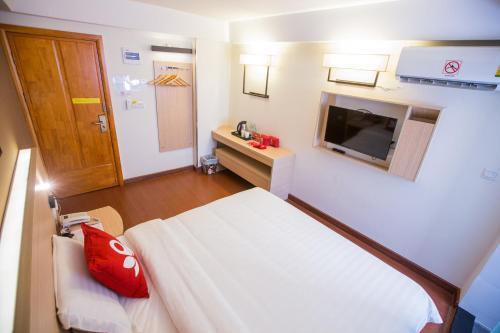 Чиангмай: Zen Rooms Arak Road Hotel
