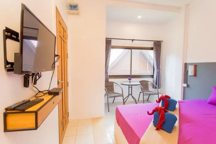 Мэй-Хаад-Бэй: Booking Center Guesthouse