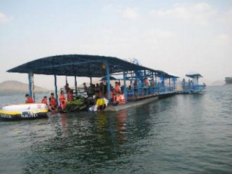 Тха Кра Дан: Pae Pee Krong Resort