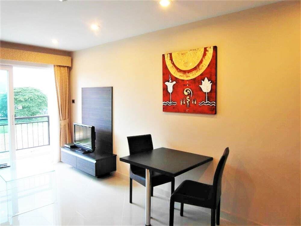 Паттайя: Condo Park Lane Jomtien