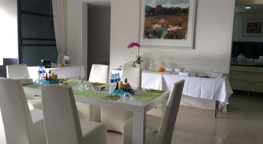 Кату: Svea  Haris Loch Palm Villa