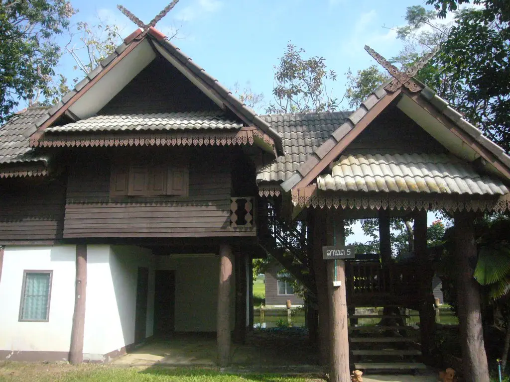 Mae Chan: Mae Khum Villa