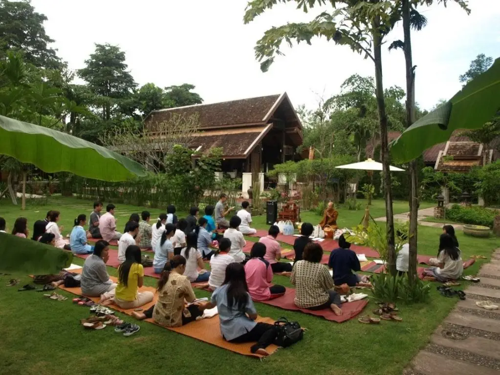 Лоэй: Baan Fadow Family Resort