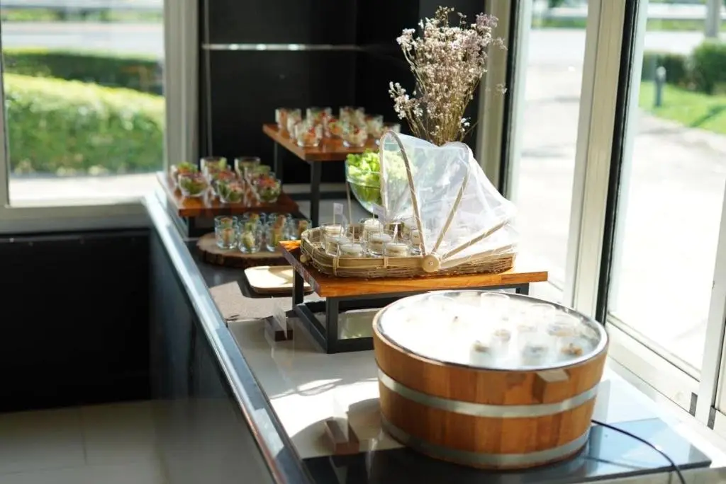 Нанг-Ронг: Akelada Hotel