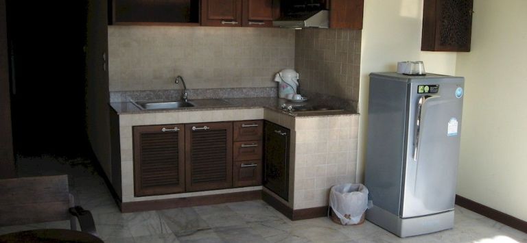 Ланта: The Long Beach Residence