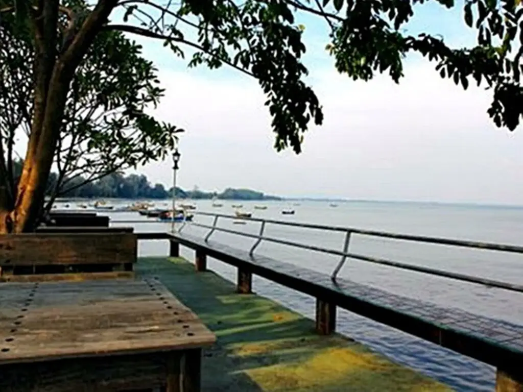 Саттахип: Prapakarn Resort