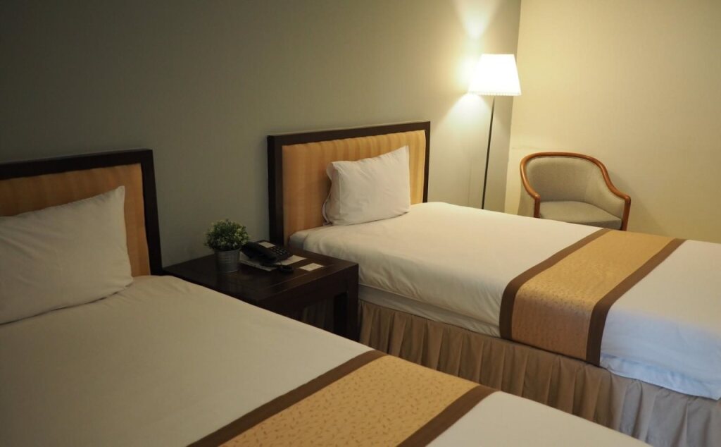 Аюттхая: Phromsuk Hotel Ayutthaya