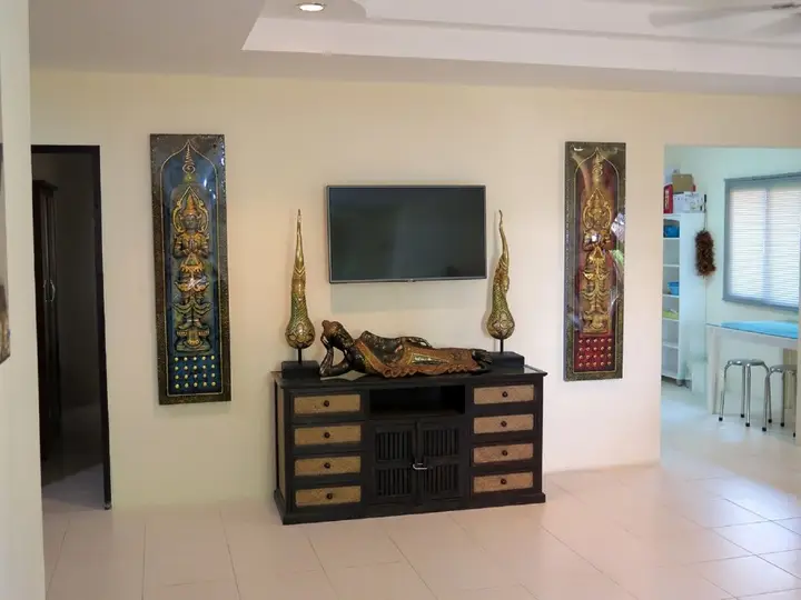 Паттайя: Baan Kanittha - 4 Bedrooms Garden Villa