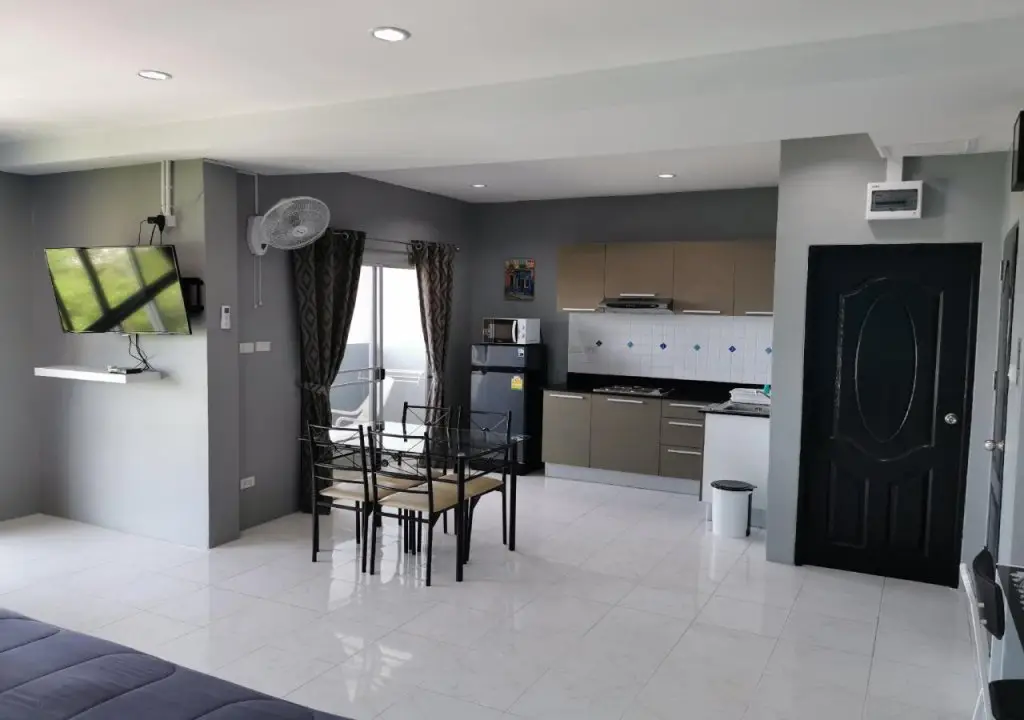 Муанг: Karon Studio Apartment