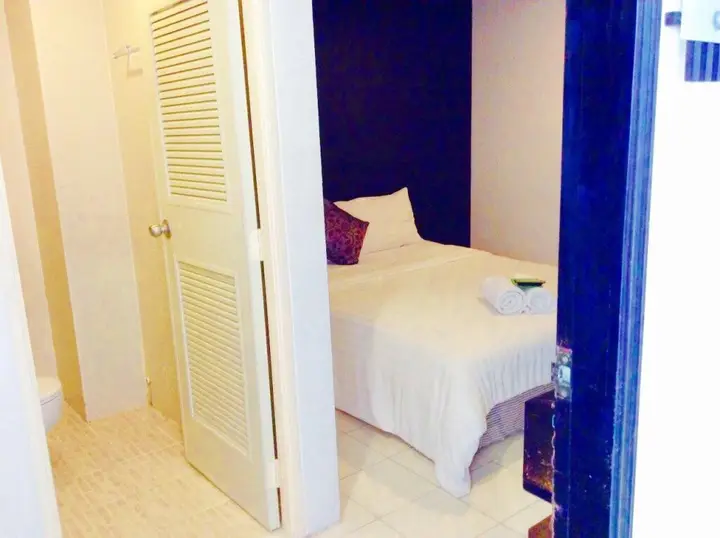 Кату: The Bird Cage Patong Guesthouse