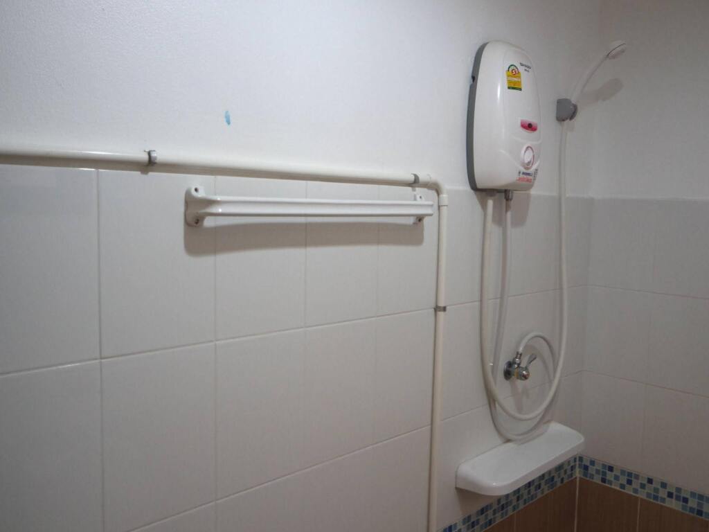 Чаам: Blue Wave Cha am Hotel