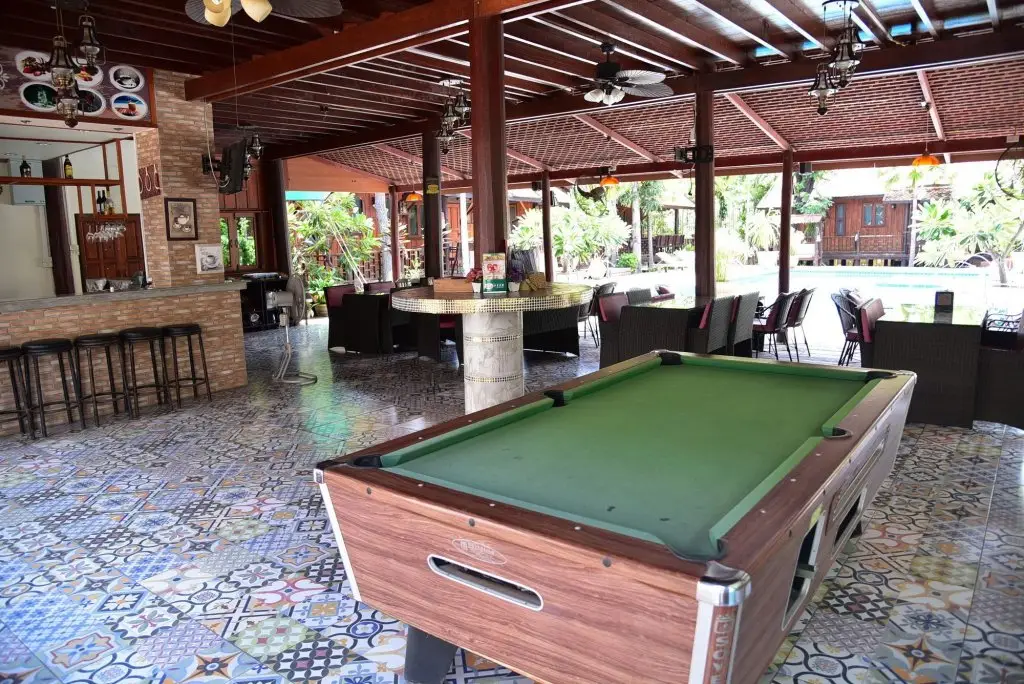 Паттайя: At Home Resort