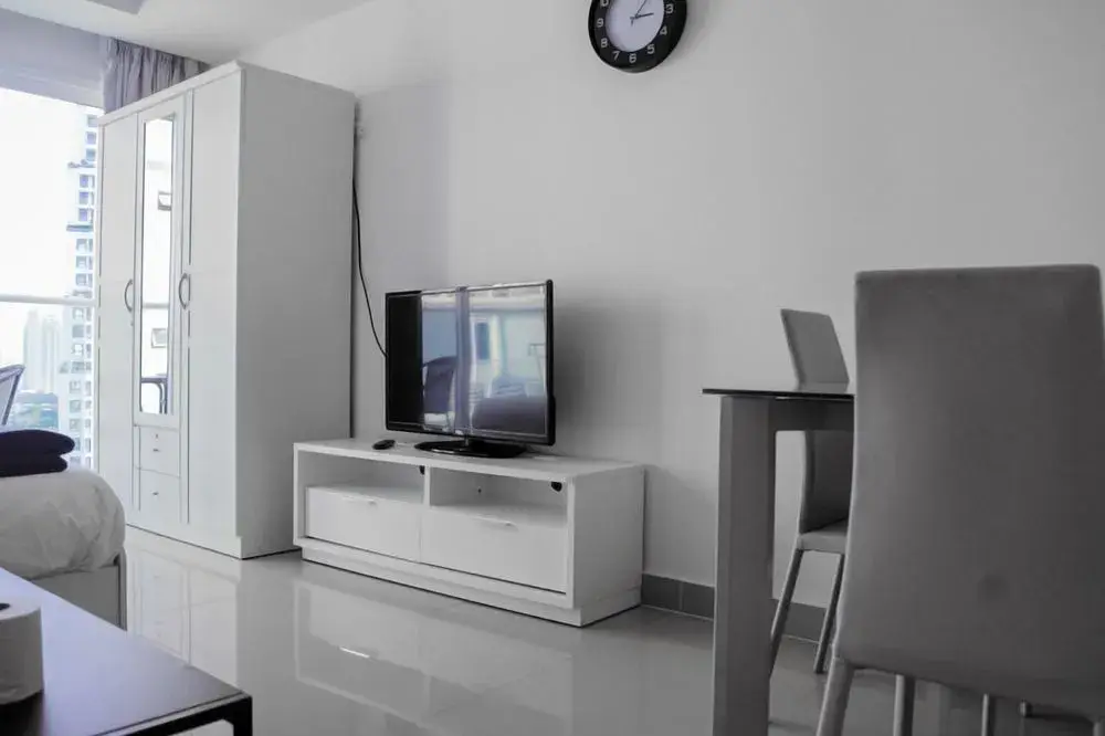 Паттайя: The Cozy Beach View Condominium by Homelicious Hospitality