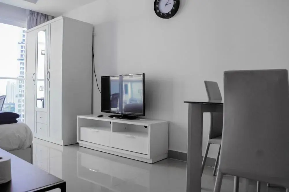 Паттайя: The Cozy Beach View Condominium by Homelicious Hospitality