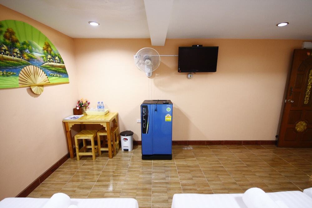 Банг-Саре: Ban Suan Mee Sakul Resort