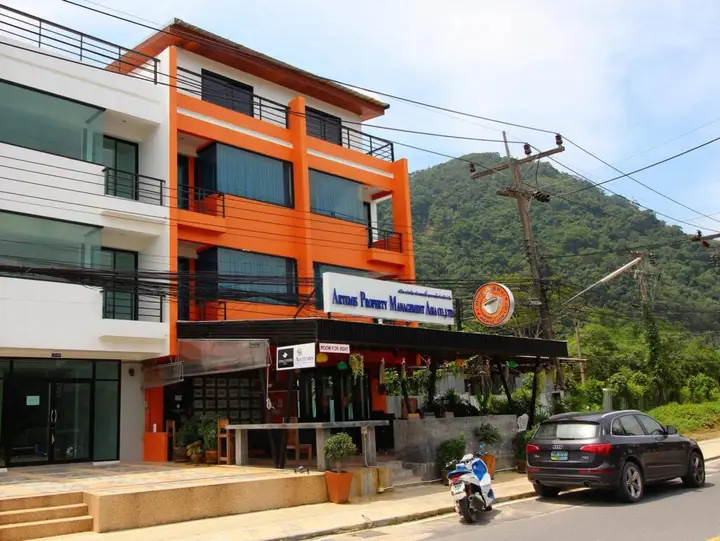 Кату: Hi So Low Cost Aparthotel