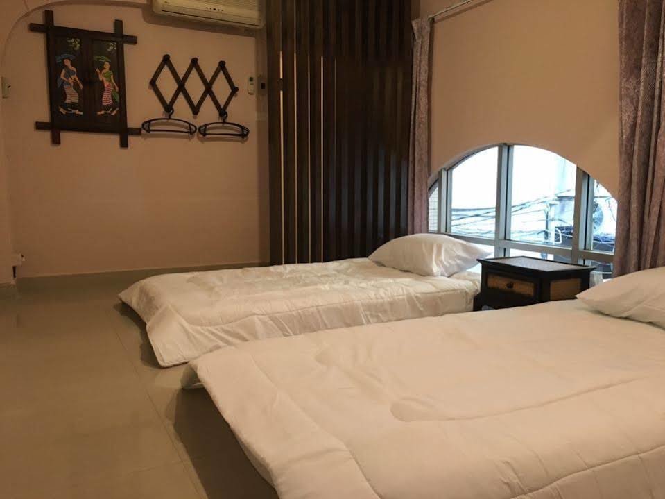 Бангкок: Airport Link Hua Mak Condo
