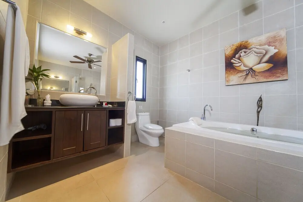 Муанг: Villa Ploi Attitaya 6 Bed 2 Storey Villa Near Nai Harn Beach