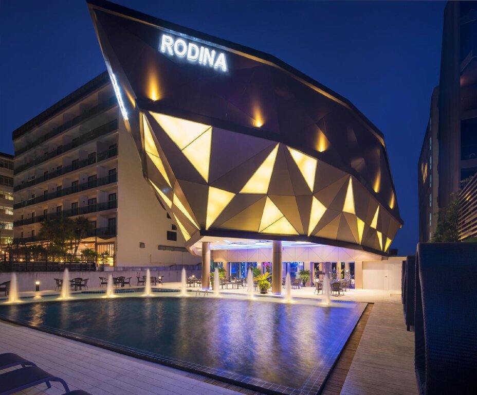 Паттайя: I Sawanya Beach Resort