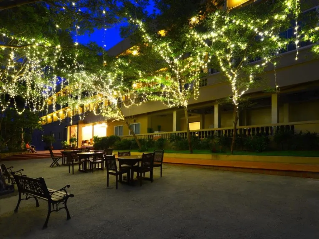 Паттайя: I Sawanya Beach Resort