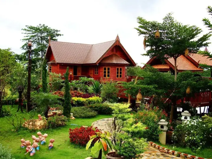 Пак-Чонг: Baan Rai Sujira