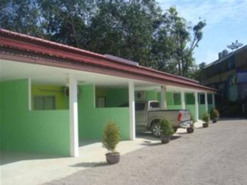 Хатъяй: Banrimpoo Resort