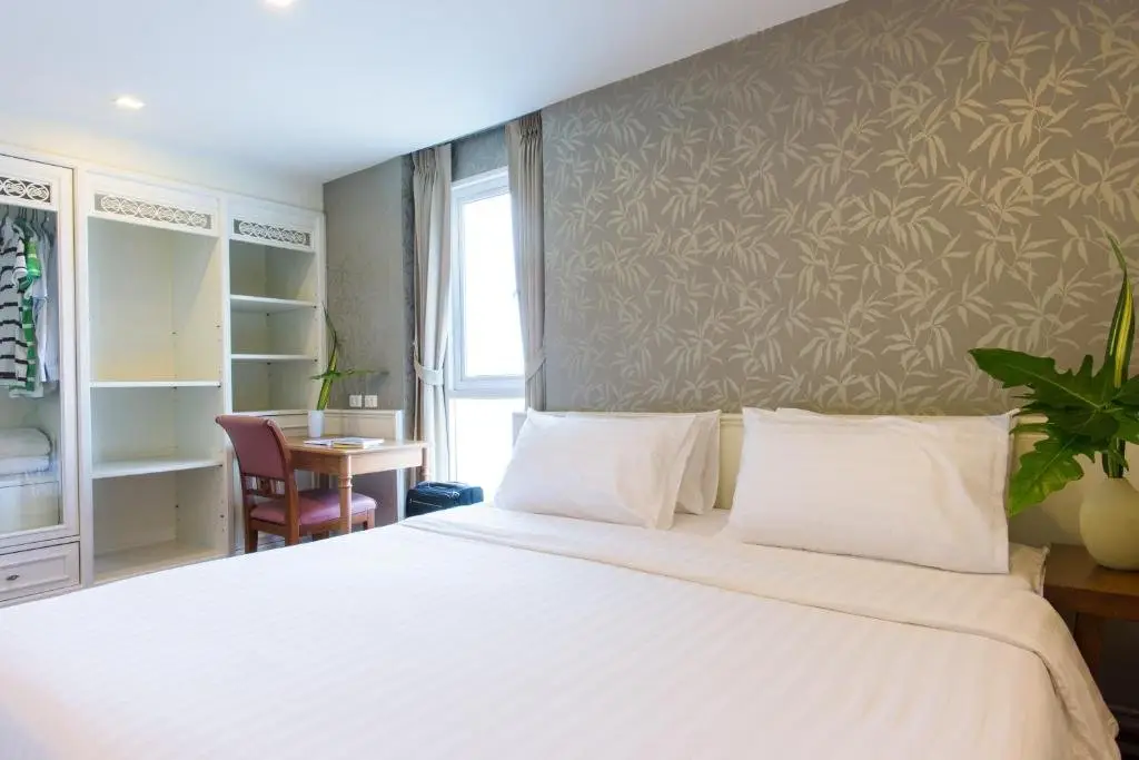 Бангкок: Sabai Sathorn Service Apartment