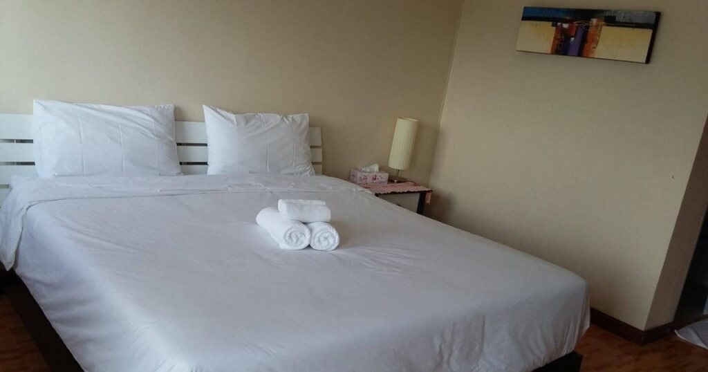 Тха Тум: Srithongkul Riverside Hotel