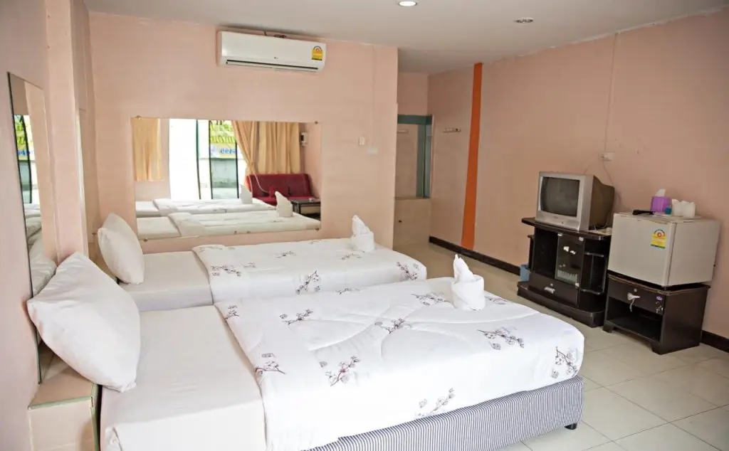 Хатъяй: Leelawadee Resort
