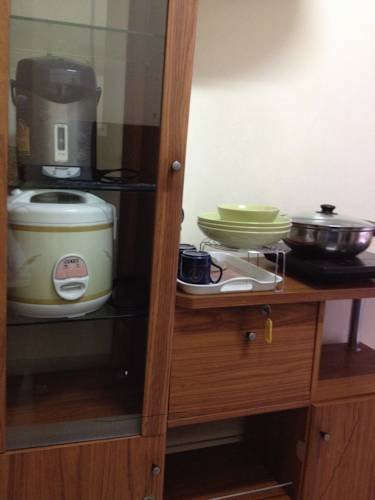 Кату: Honey Bear Guesthouse
